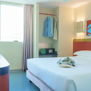 Moderno 4*, Roma Italia